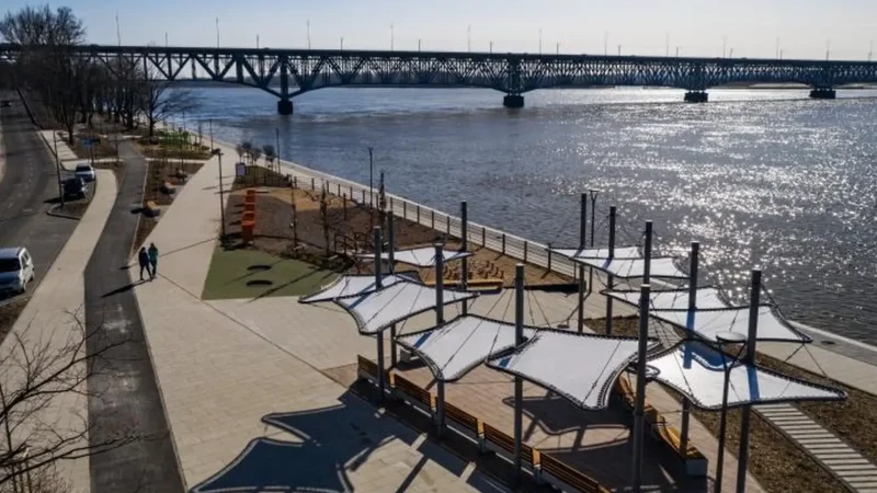Vistula_River_Boulevards_02