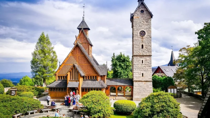 Wang_Church_02