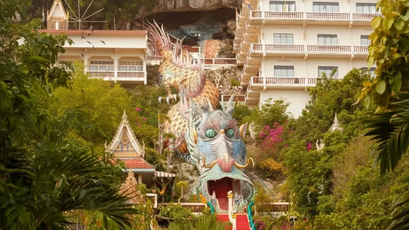 Wat Ban Tham (Dragon Cave Temple)(1)