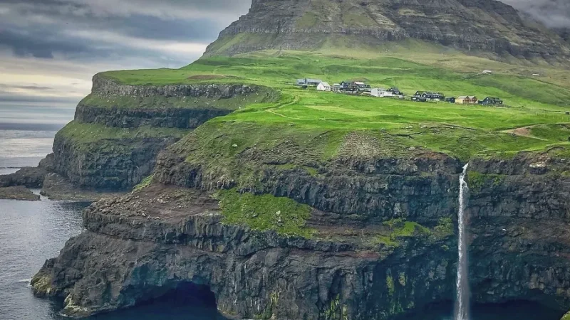 Waterfall Viewpoints – Scenic stops(4)