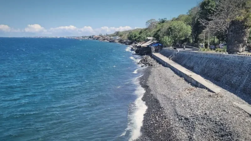 Watu Dodol Beach(2)