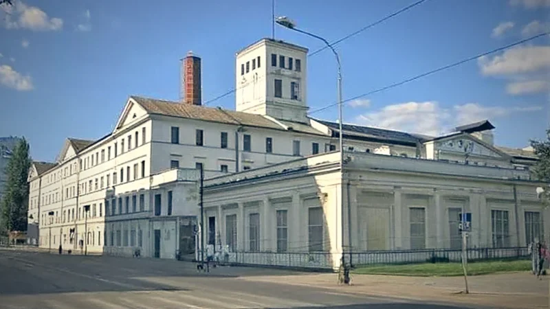 White Factory(5)