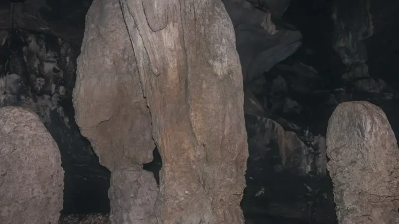 Wind Caves(3)