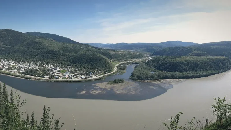 Yukon River Viewpoints – Scenic river scenery(2)