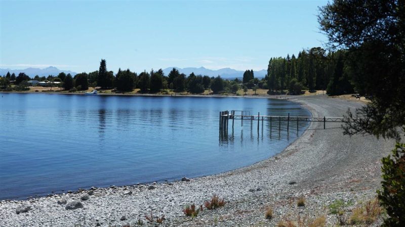 lake-te-anau-hero