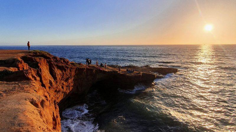 sunset-cliffs-natural